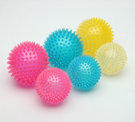 Eco-Friendly TPR Dog Toy Interactive Spiky Bouncing Ball สำหรับสุนัขขนาดใหญ่